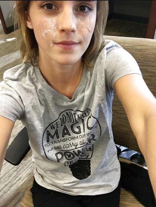 RWtsSmd6 Apenas comienza el año y Emma ya quiere vuestra leche. A pajearse 05.jpg